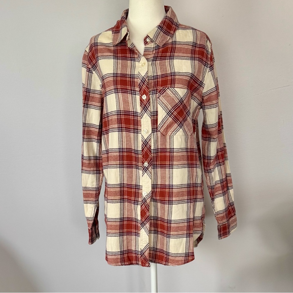 GAP Red and White Plaid Button Down Shirt